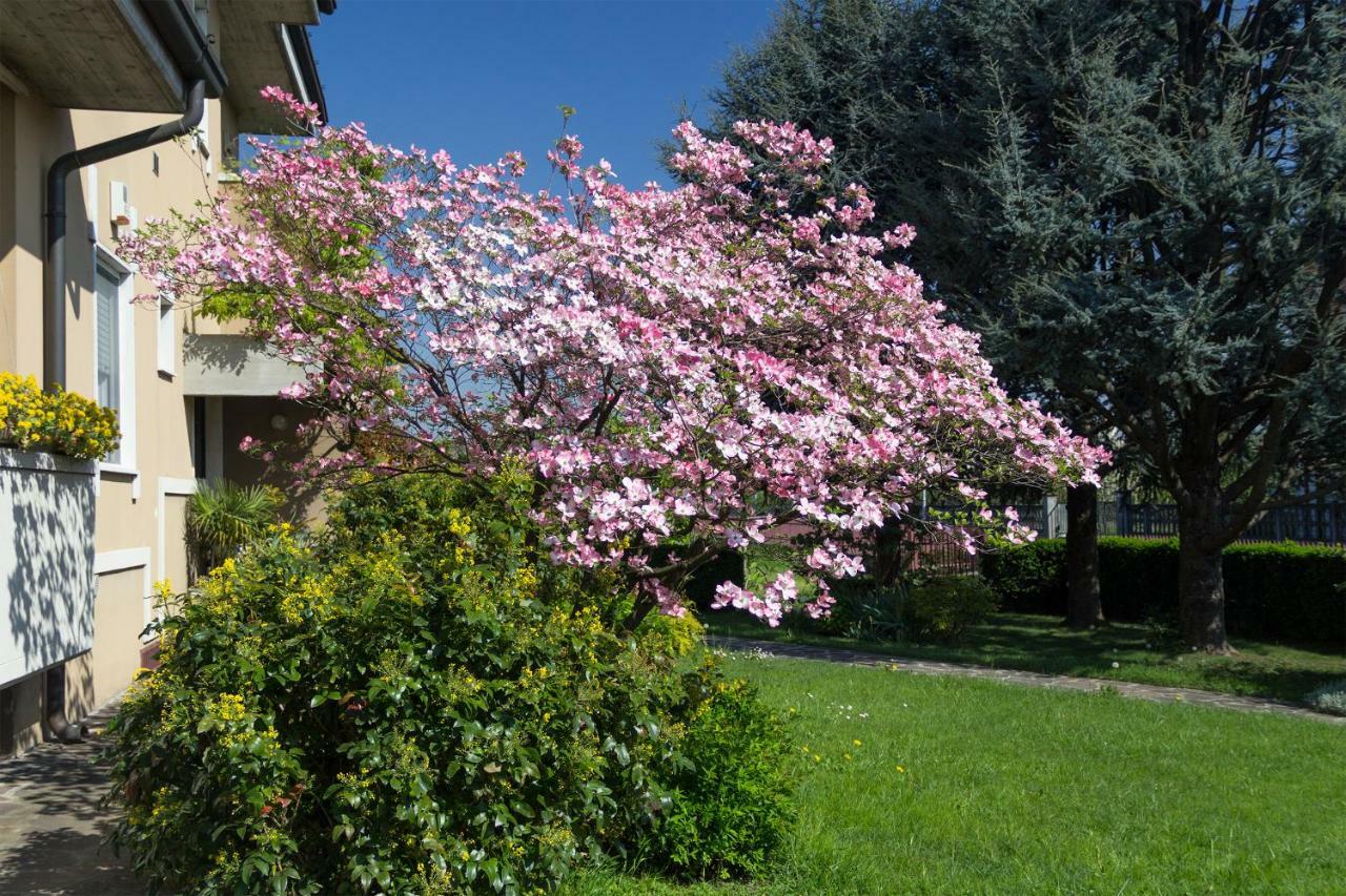 Il Giardino Bed & Breakfast Trenzano Exterior photo